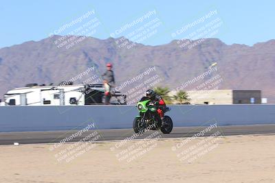 media/Nov-06-2023-Moto Forza (Mon) [[ce023d0744]]/4-Beginner Group/Session 4 (Finish Line Checker)/